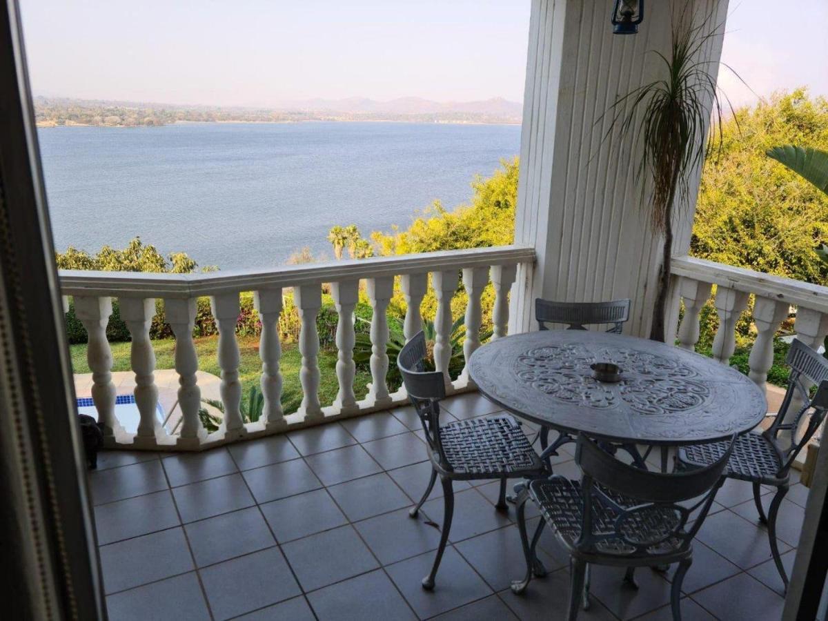 Kosmos View Luxury Apartments Хартбиспурт Экстерьер фото